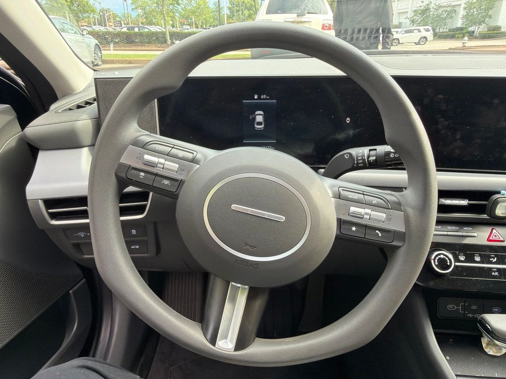Thumbnail: 2025 Hyundai Sonata - 6