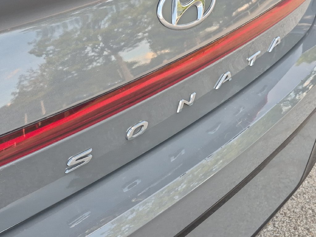 Thumbnail: 2021 Hyundai Sonata - 23