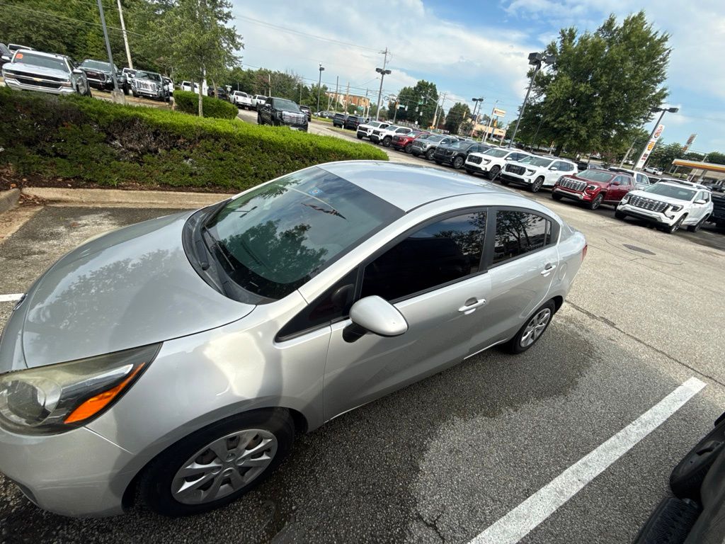 Thumbnail: 2012 Kia Rio - 13