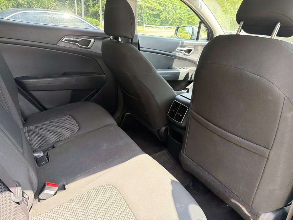 Thumbnail: 2024 Kia Sportage - 20