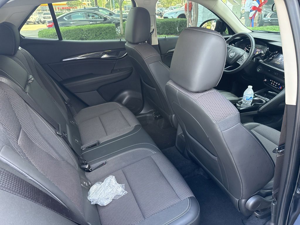 Thumbnail: 2022 Buick Envision - 8