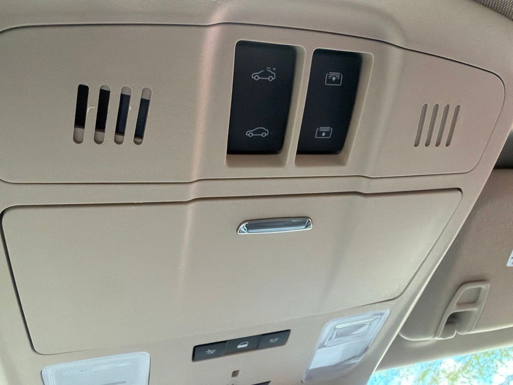 Thumbnail: 2017 Buick Envision - 21