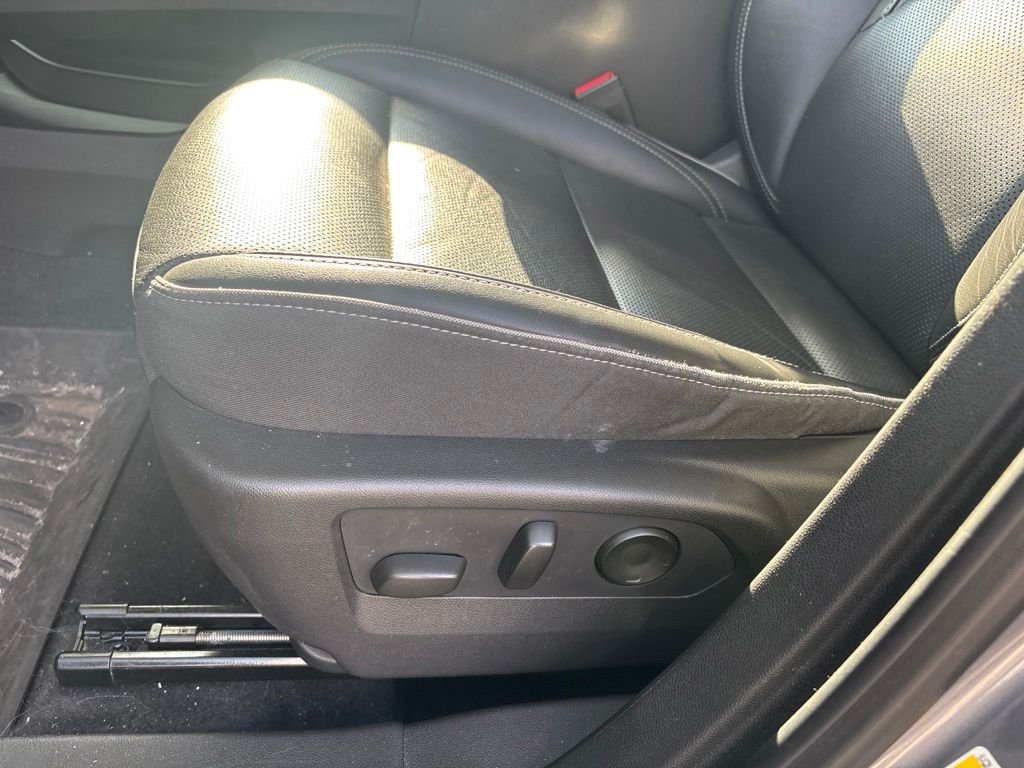 Thumbnail: 2021 Buick Envision - 19