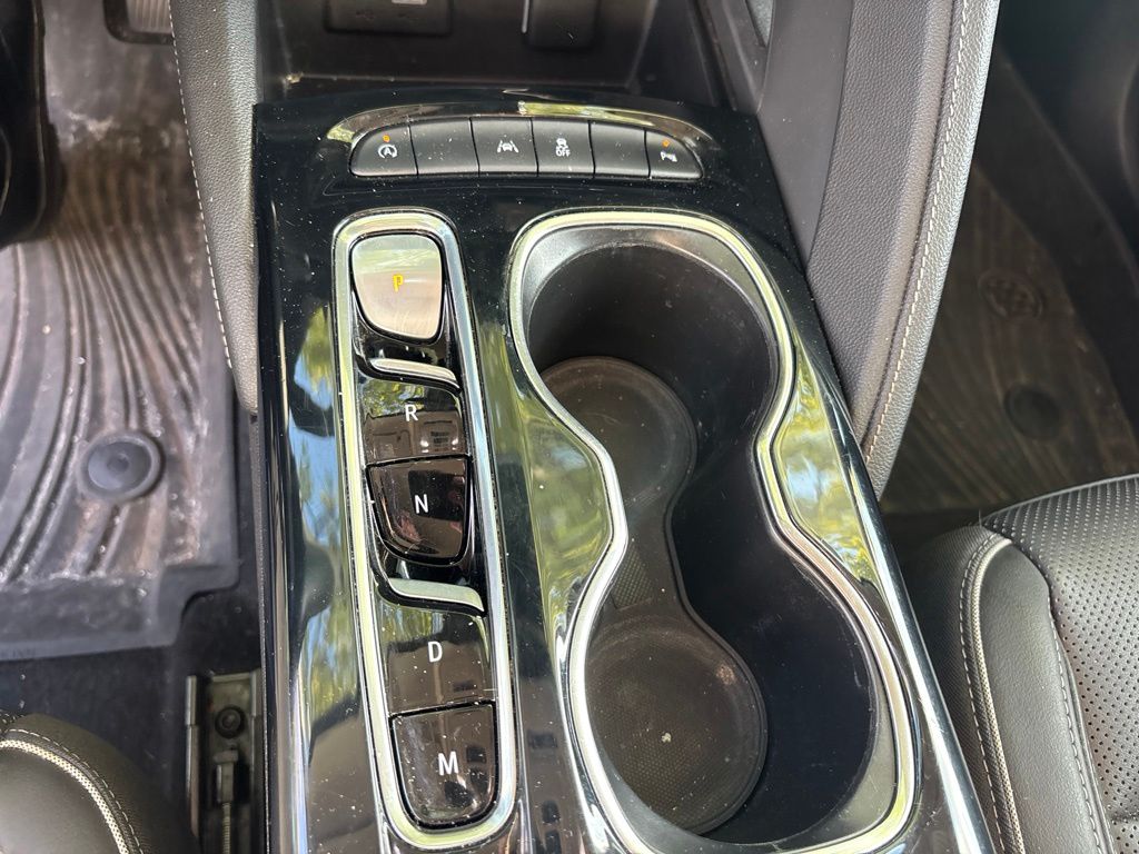Thumbnail: 2021 Buick Envision - 9