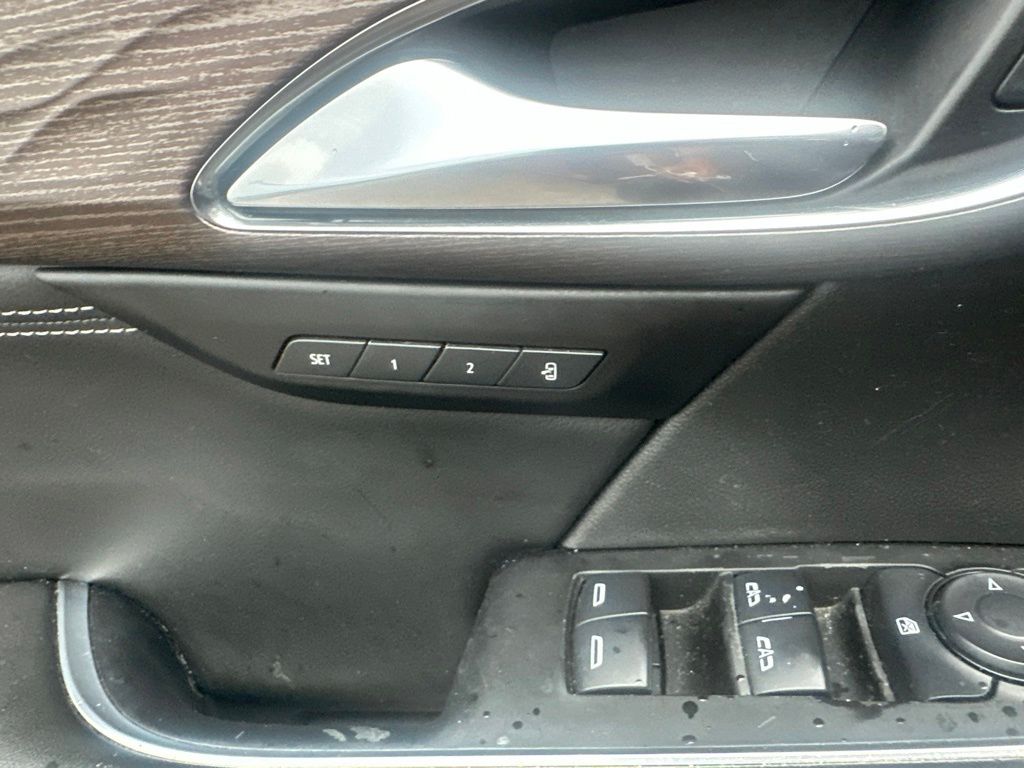 Thumbnail: 2021 Buick Envision - 32