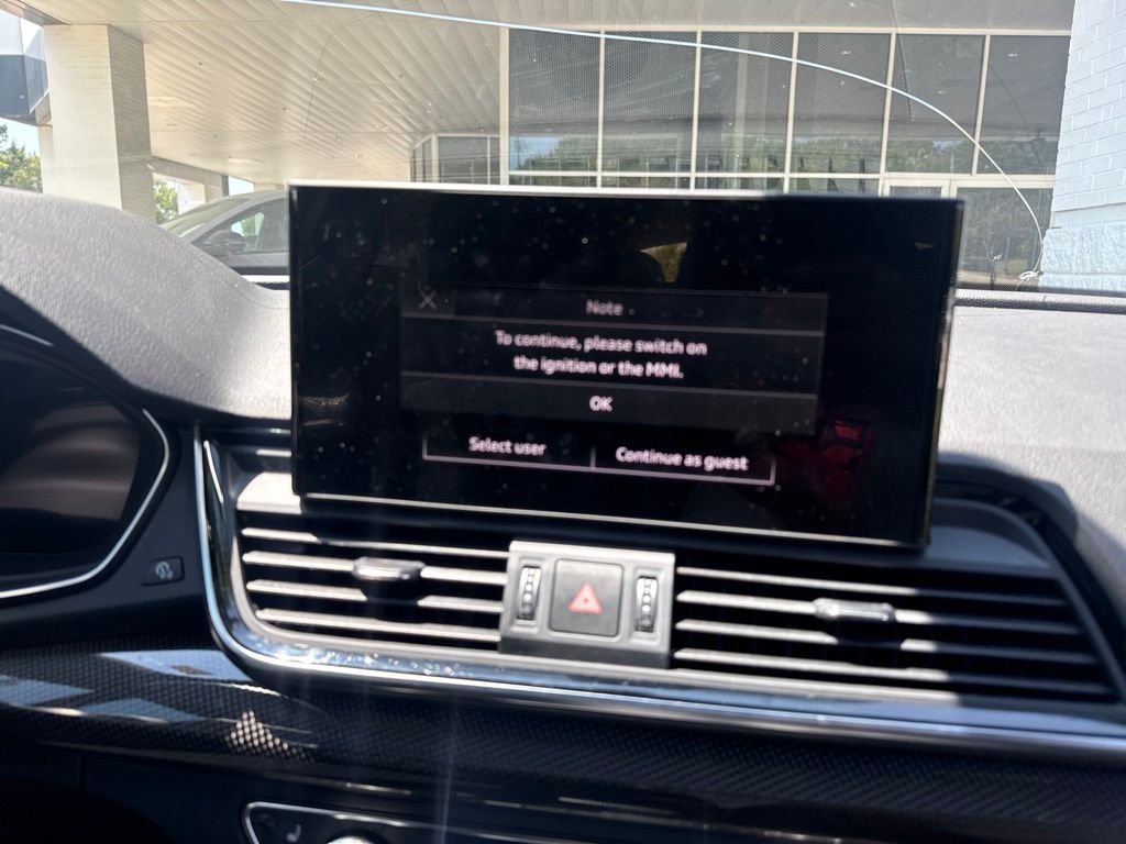 Thumbnail: 2022 Audi SQ5 - 12