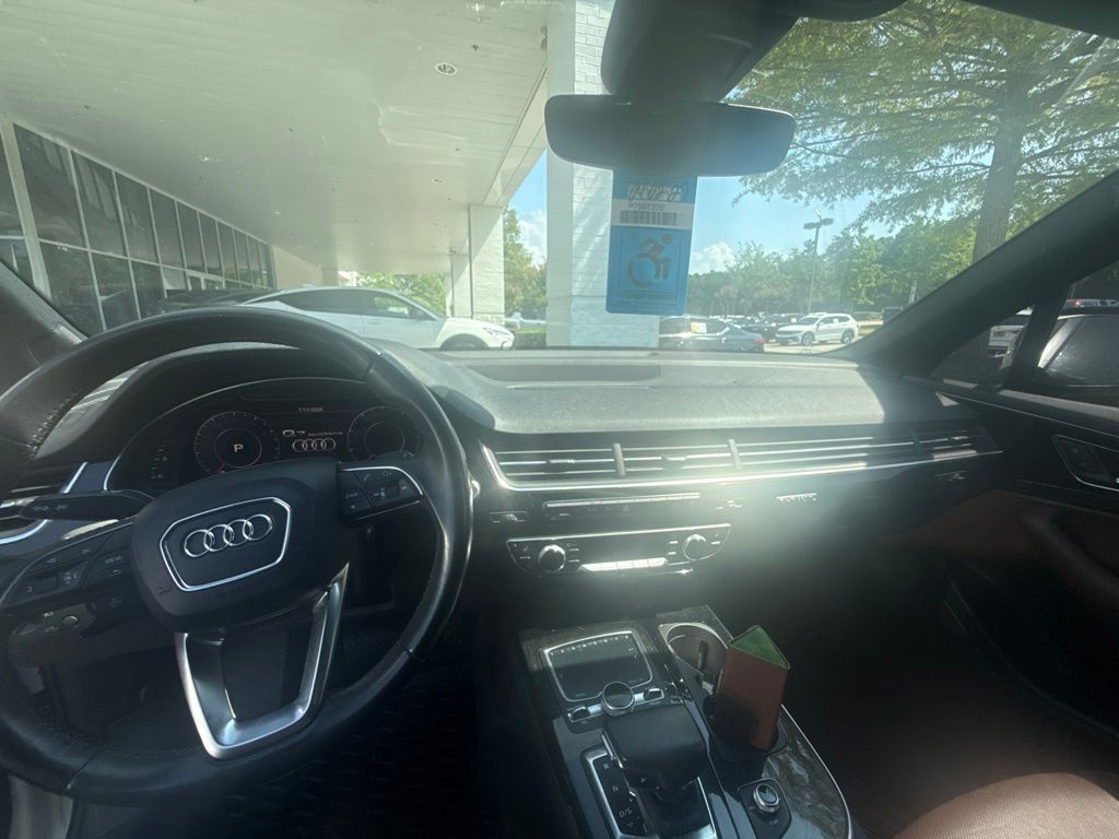 Thumbnail: 2017 Audi Q7 - 2
