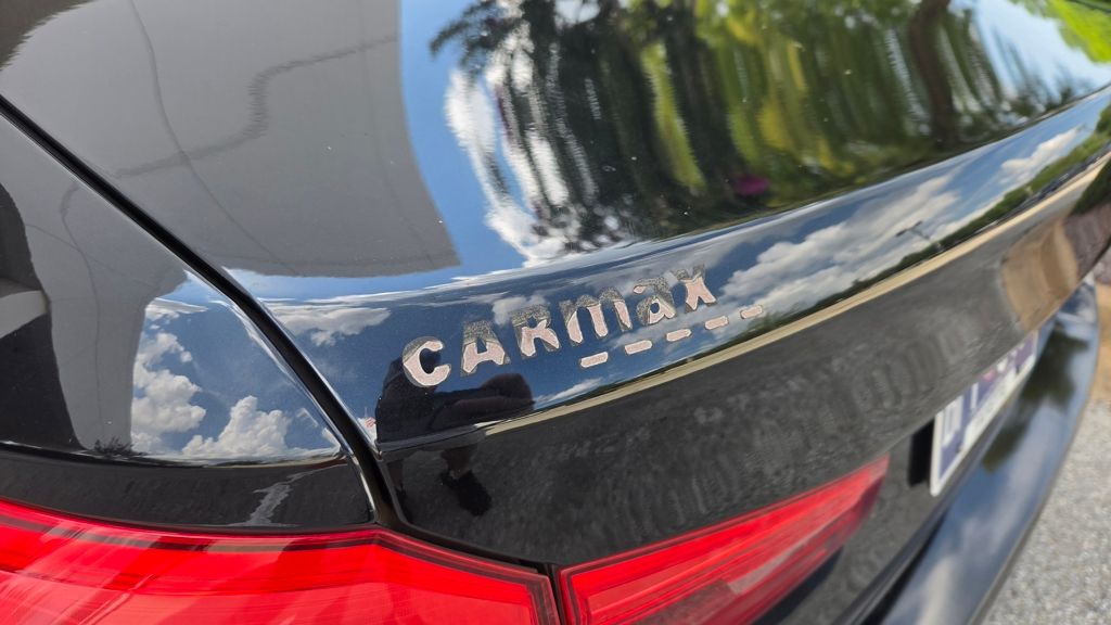 Thumbnail: 2019 BMW 5 Series - 5