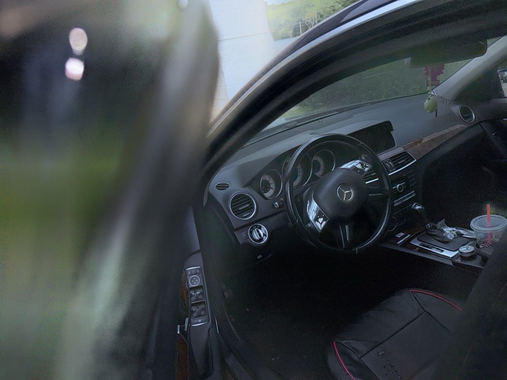 Thumbnail: 2013 Mercedes-Benz C-Class - 23