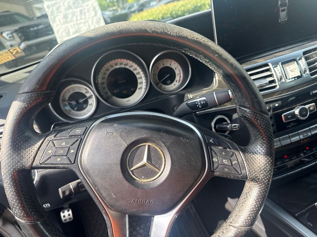 Thumbnail: 2014 Mercedes-Benz E-Class - 2