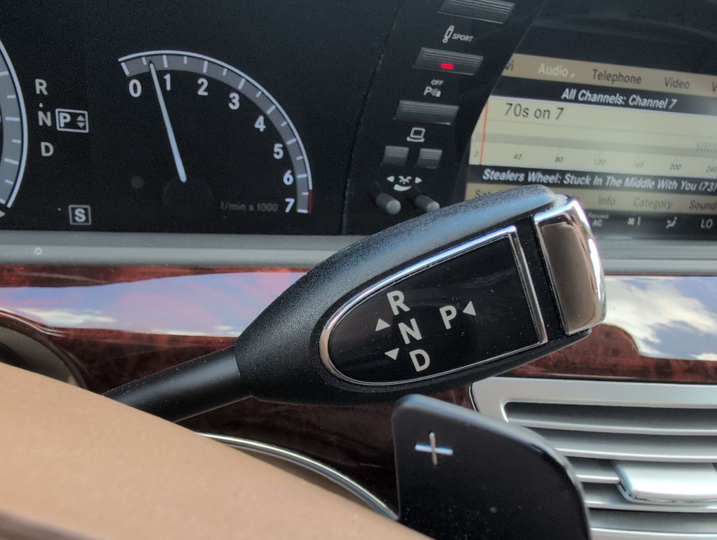 Thumbnail: 2012 Mercedes-Benz S-Class - 38