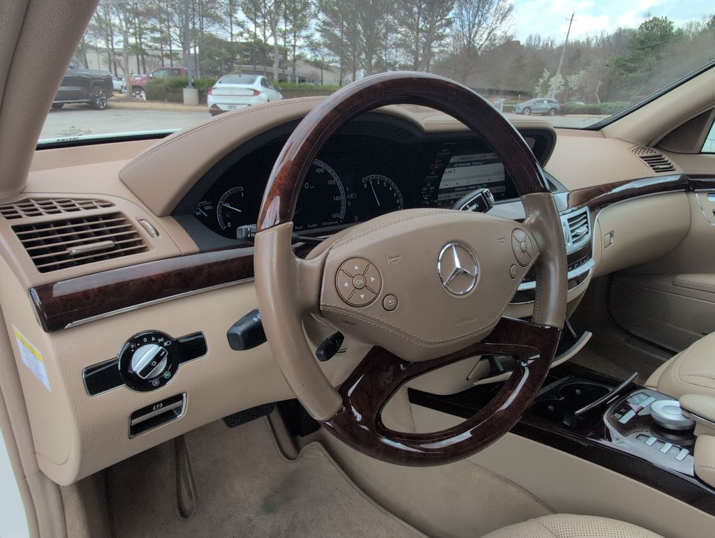 Thumbnail: 2012 Mercedes-Benz S-Class - 2