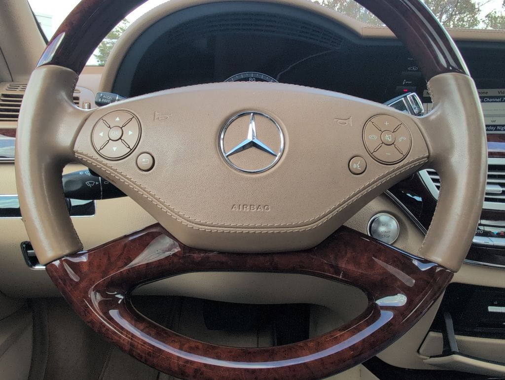 Thumbnail: 2012 Mercedes-Benz S-Class - 14