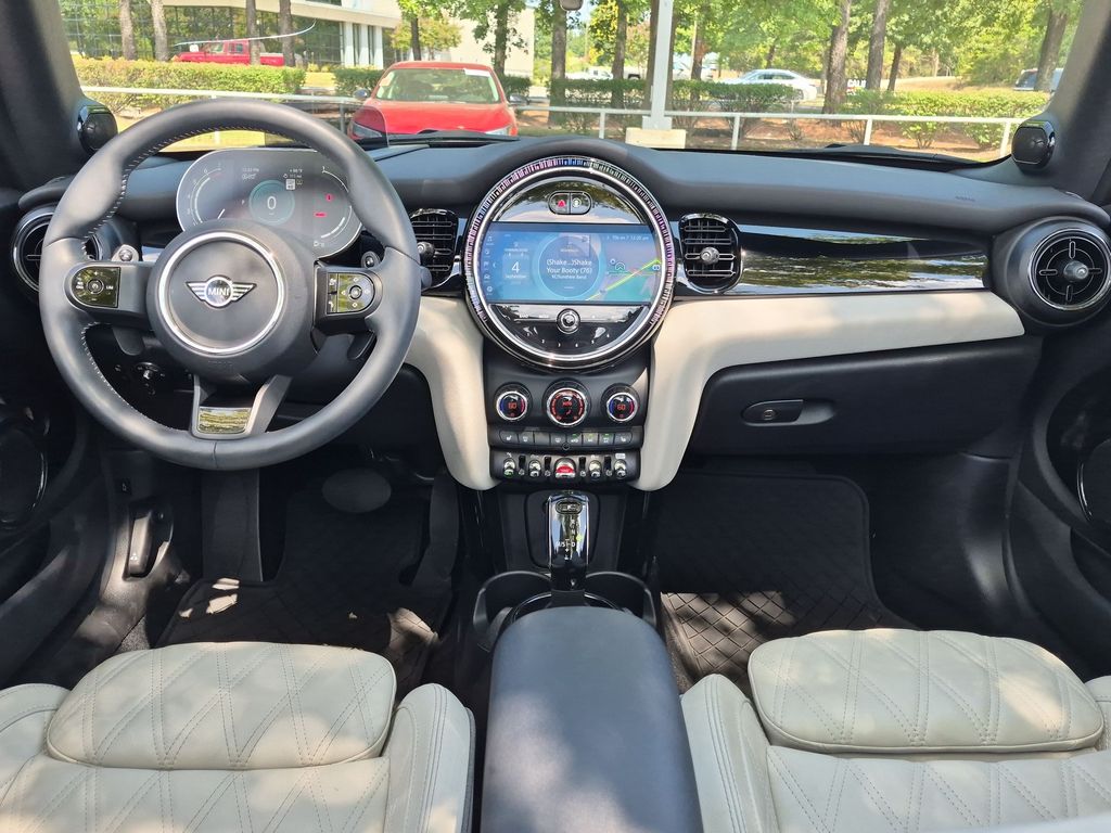 Thumbnail: 2024 MINI Cooper - 10