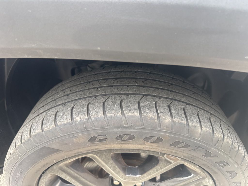 Thumbnail: 2019 Jeep Renegade - 19