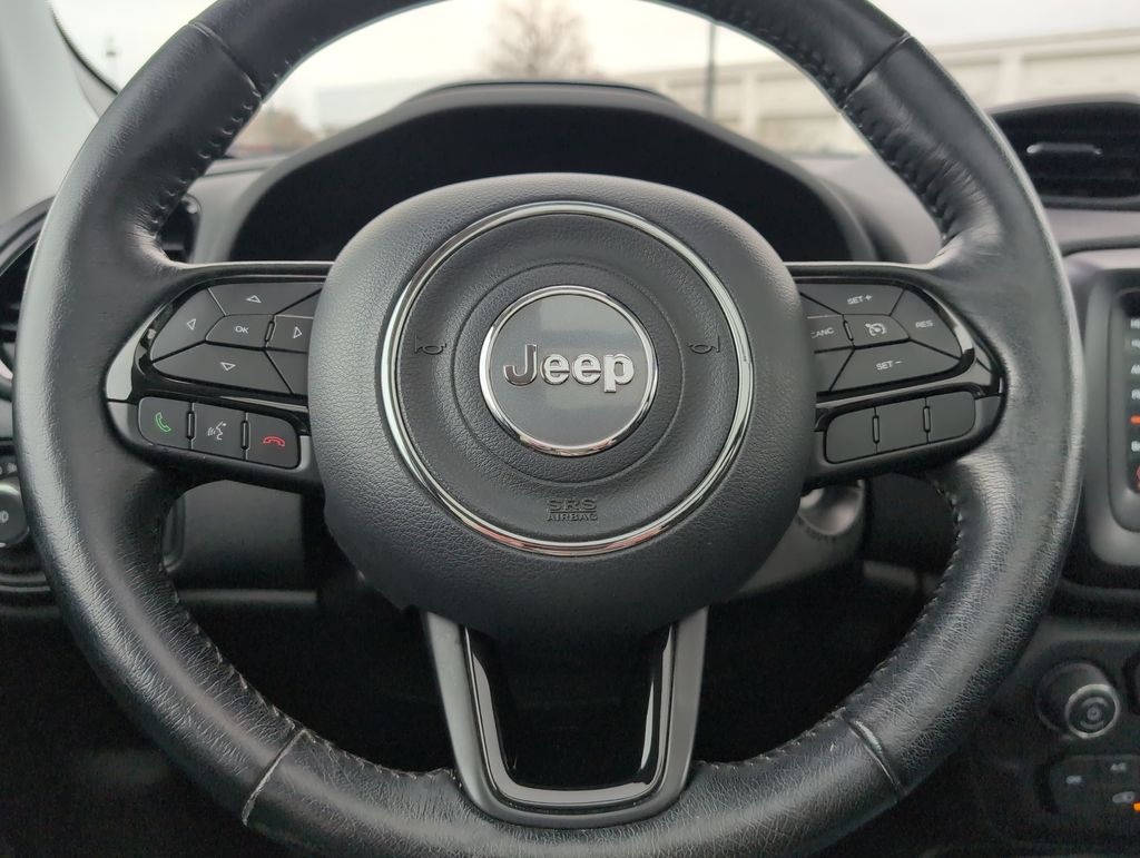 Thumbnail: 2019 Jeep Renegade - 13