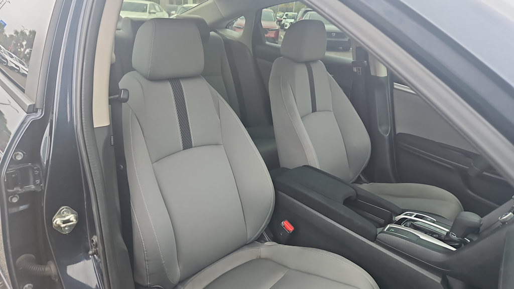 Thumbnail: 2018 Honda Civic - 10