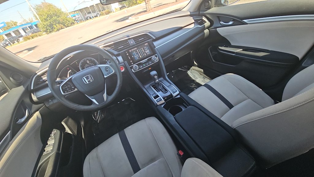 Thumbnail: 2016 Honda Civic - 7