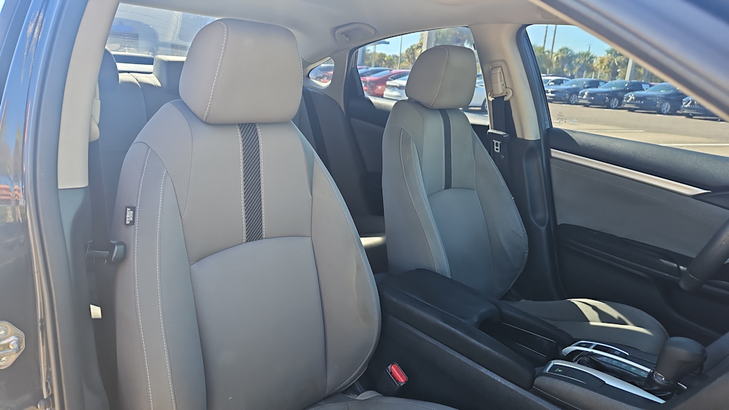 Thumbnail: 2017 Honda Civic - 9