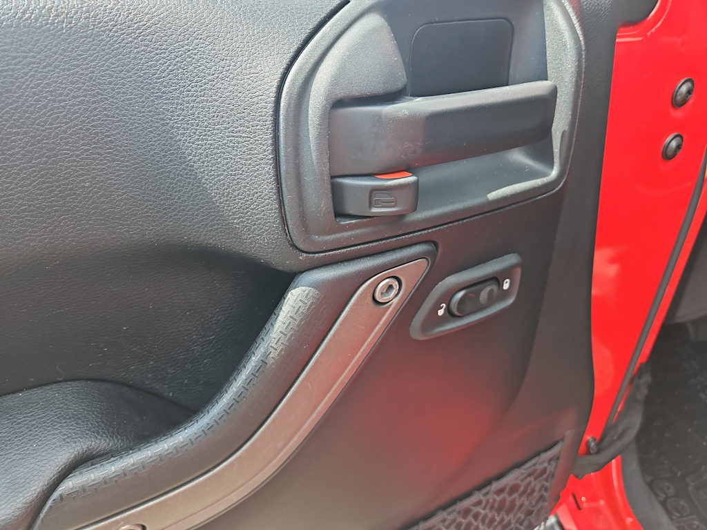 2017 Jeep Wrangler Unlimited Sport 22