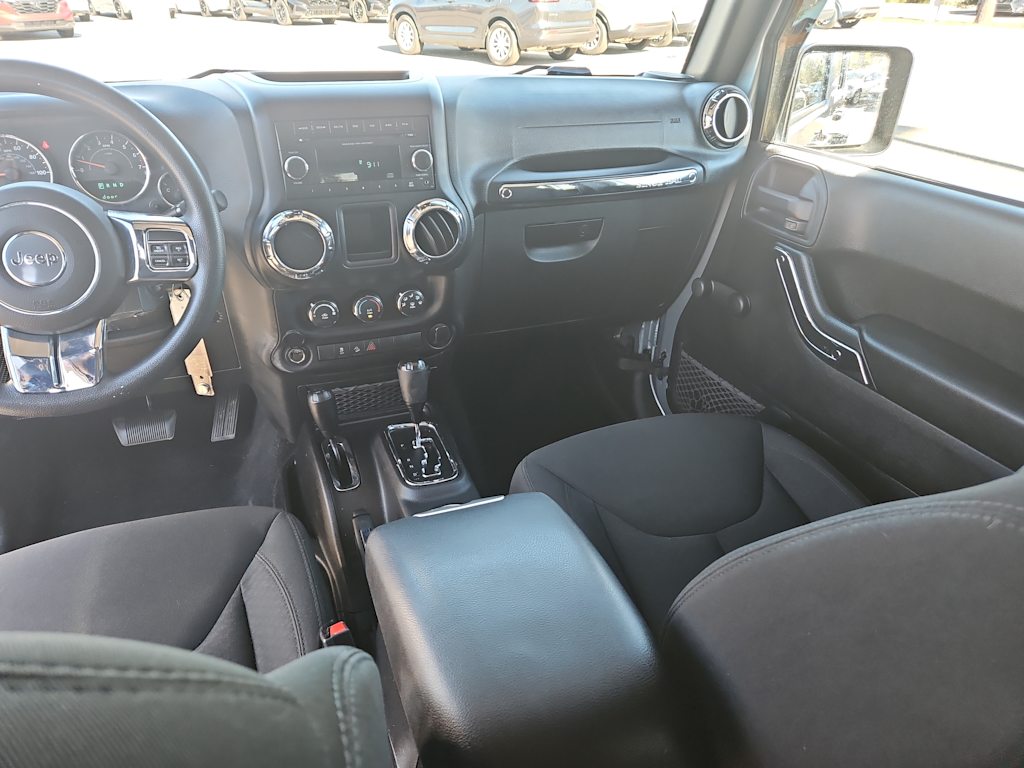 2015 Jeep Wrangler Unlimited Sport 7