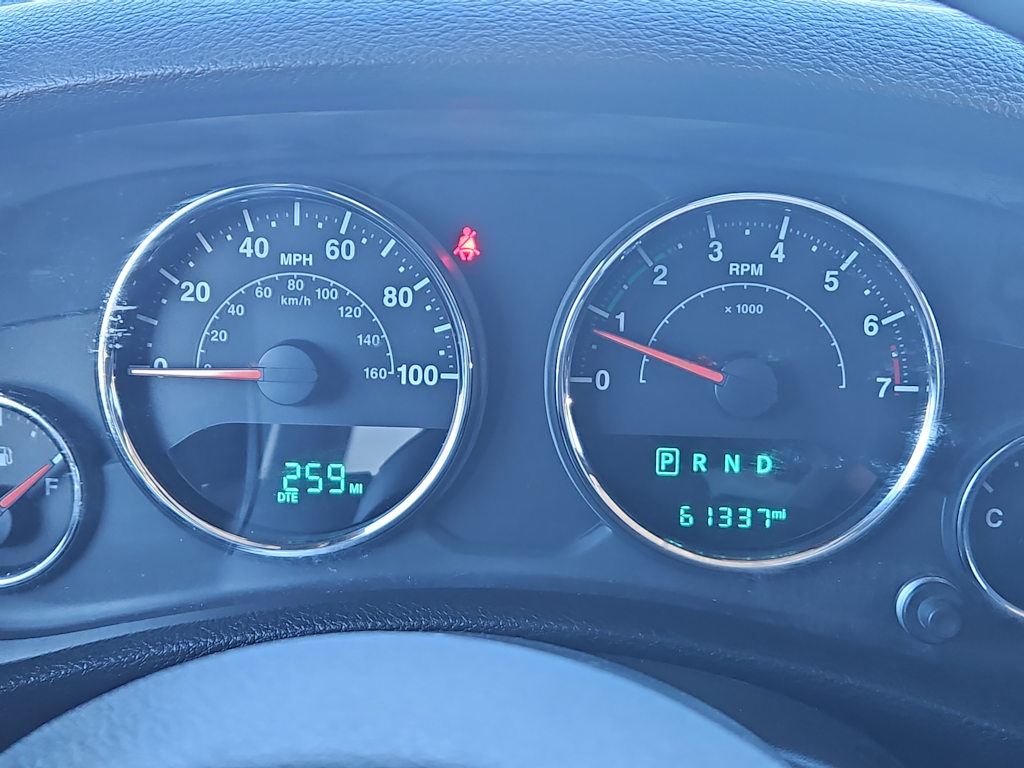 2015 Jeep Wrangler Unlimited Sport 13