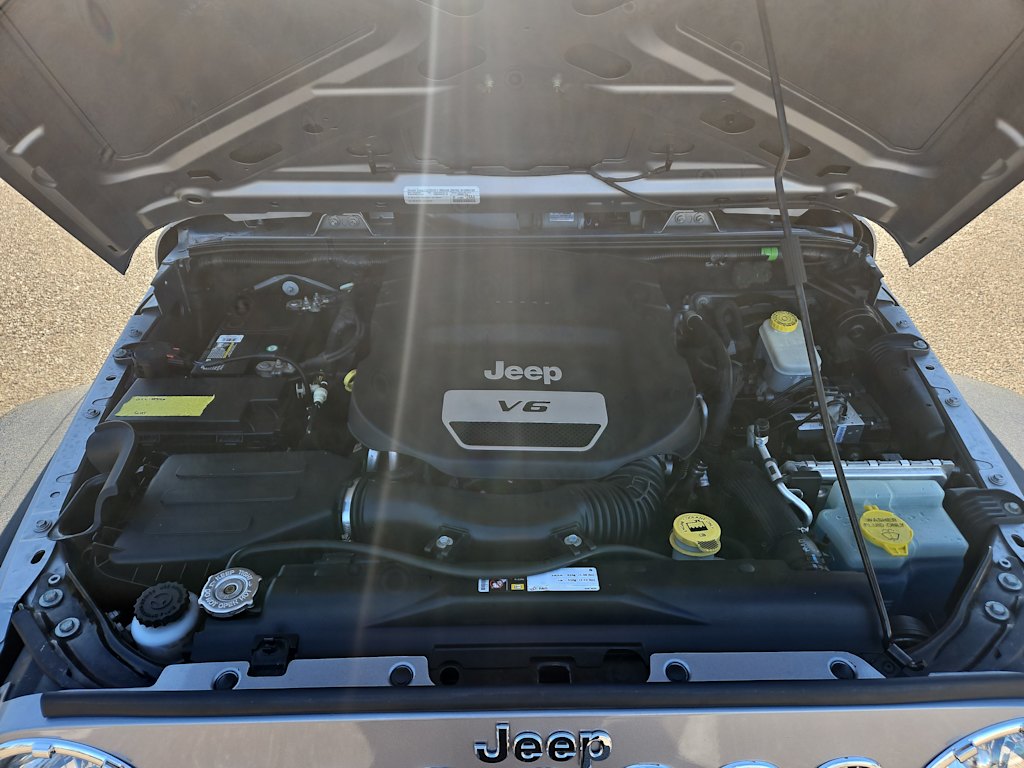 2015 Jeep Wrangler Unlimited Sport 6