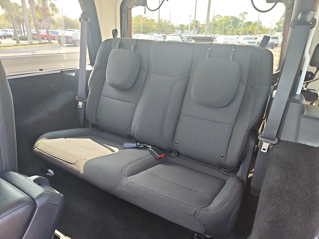 Thumbnail: 2021 Jeep Wrangler - 11