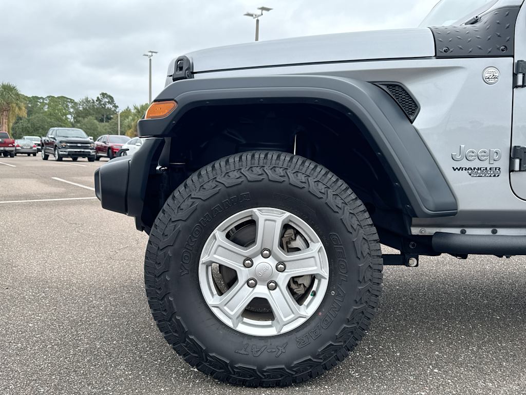 Thumbnail: 2018 Jeep Wrangler - 6