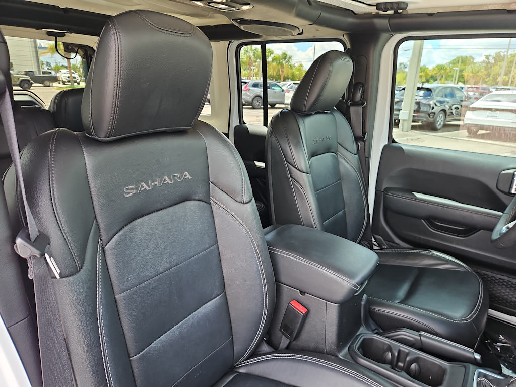 Thumbnail: 2023 Jeep Wrangler - 10