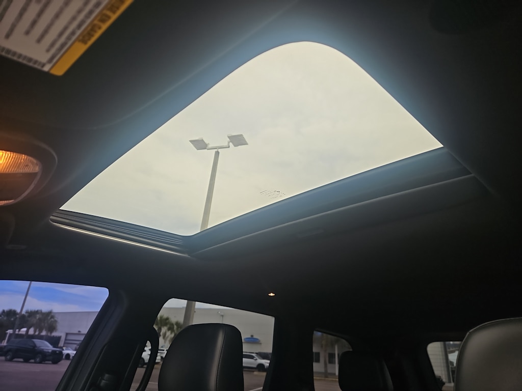 Thumbnail: 2021 Jeep Grand Cherokee - 22