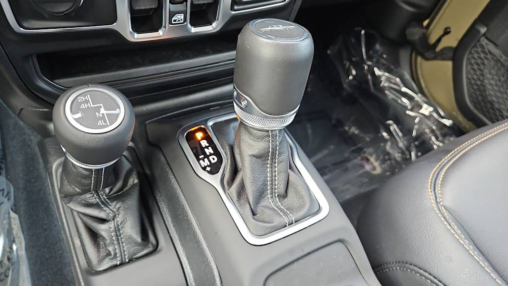 Thumbnail: 2025 Jeep Gladiator - 14
