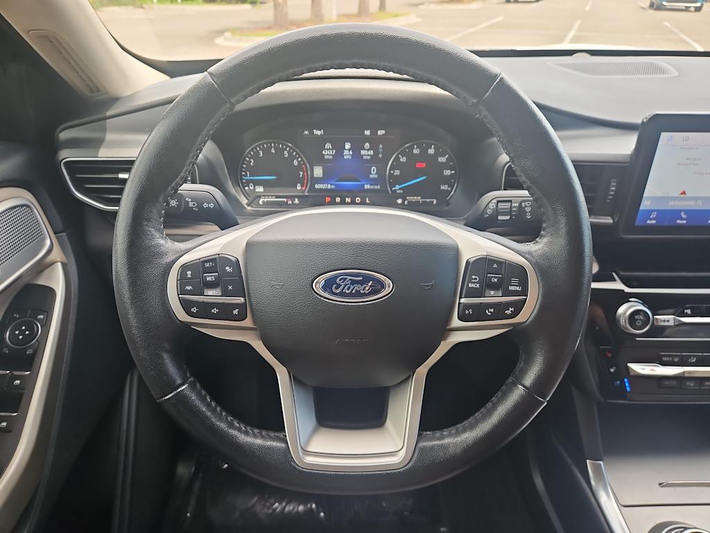 Thumbnail: 2022 Ford Explorer - 2
