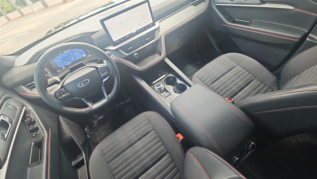Thumbnail: 2025 Ford Explorer - 9
