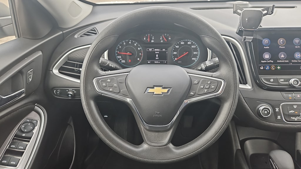 Thumbnail: 2022 Chevrolet Malibu - 2