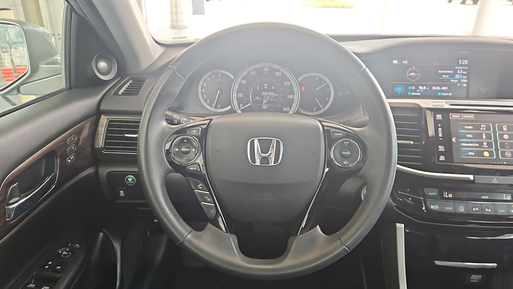 Thumbnail: 2017 Honda Accord - 2