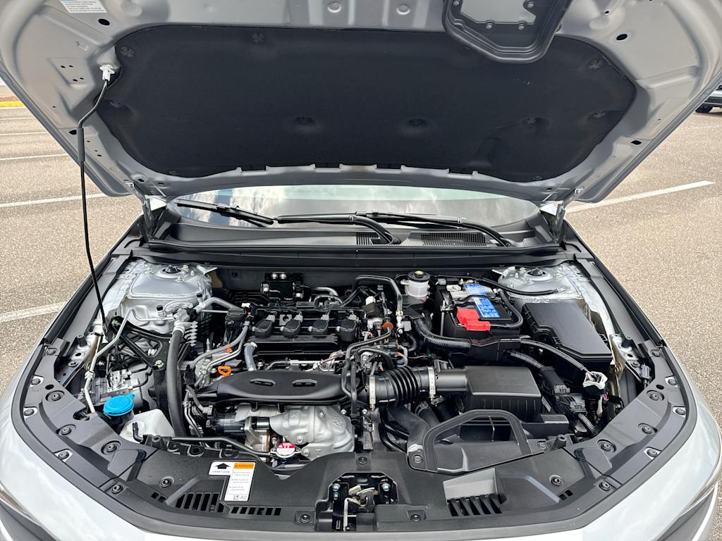 2025 Honda Accord LX - Photo 7