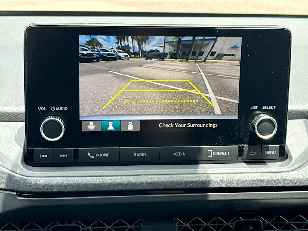 2025 Honda Accord LX - Photo 24