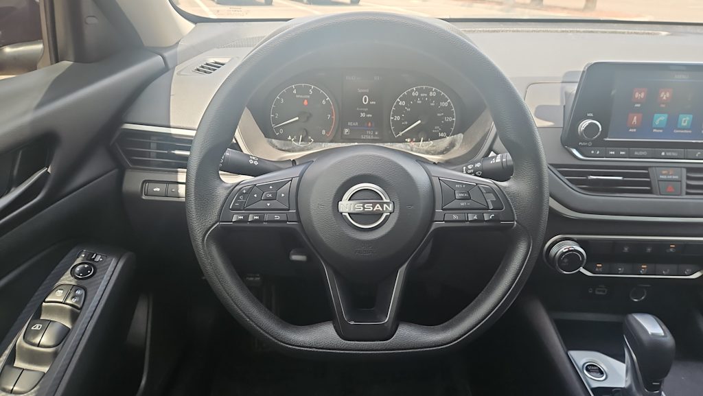 Thumbnail: 2023 Nissan Altima - 2