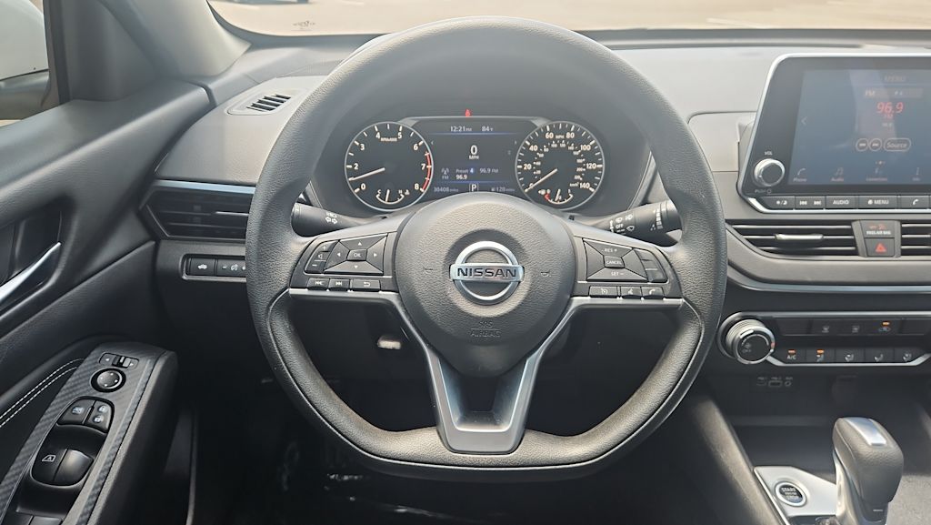 Thumbnail: 2020 Nissan Altima - 2
