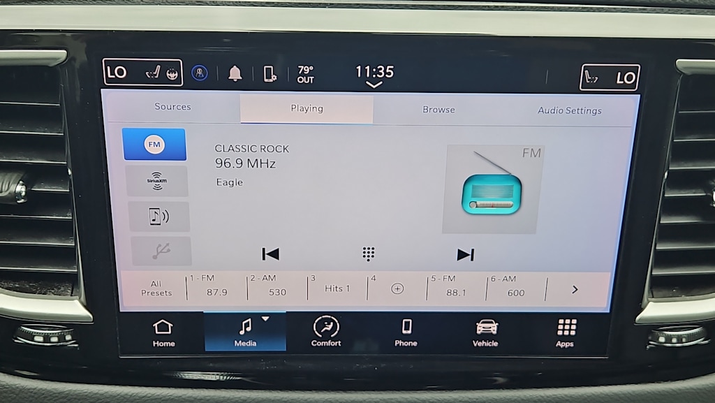 Thumbnail: 2023 Chrysler Pacifica - 11