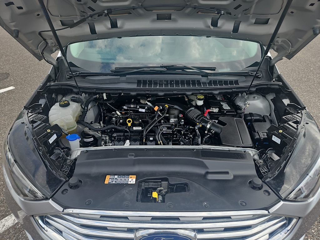 2022 Ford Edge Titanium 6