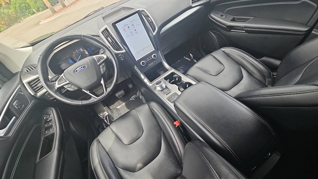 Thumbnail: 2022 Ford Edge - 8