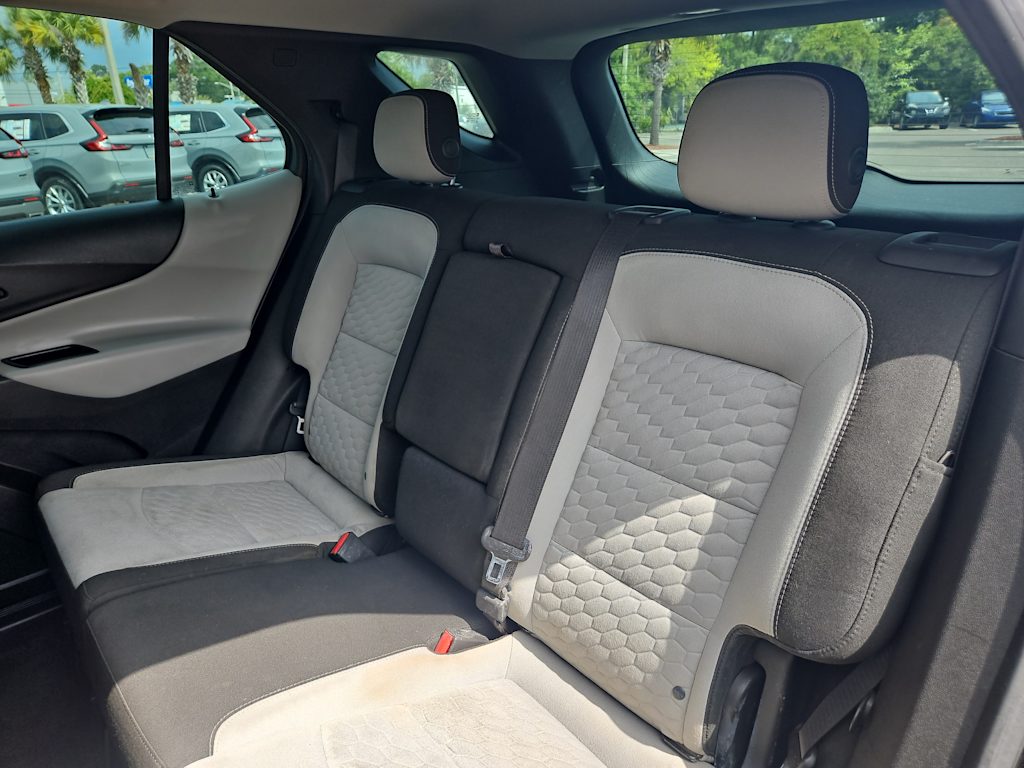 2018 Chevrolet Equinox LS 10