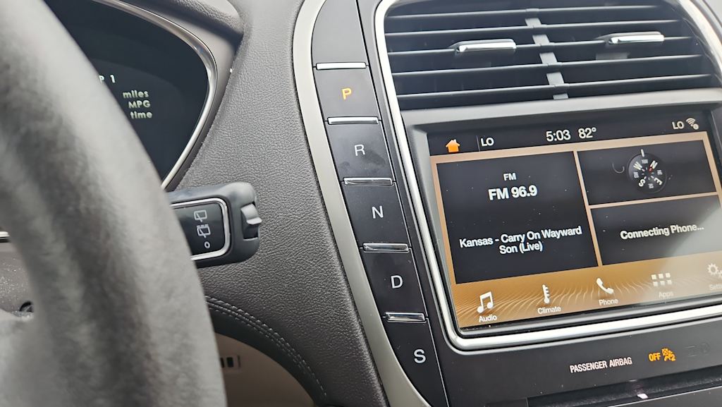 Thumbnail: 2019 Lincoln Nautilus - 22