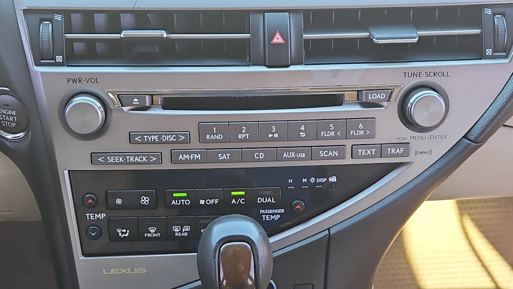 Thumbnail: 2014 Lexus RX - 23