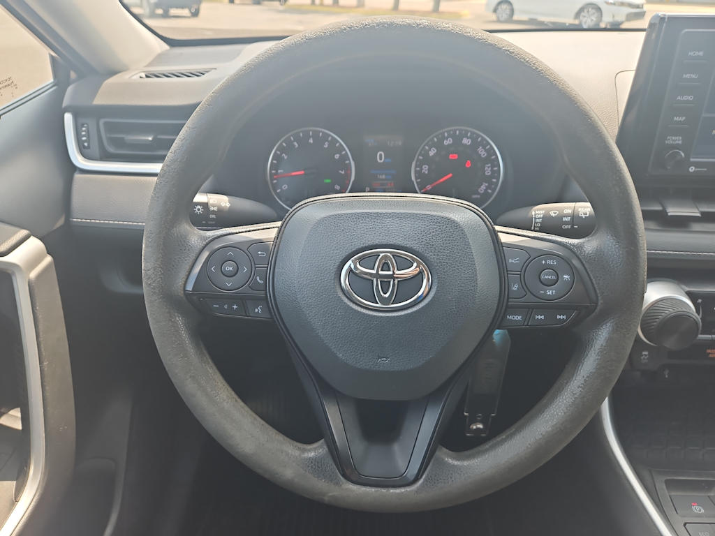 Thumbnail: 2022 Toyota RAV4 - 2