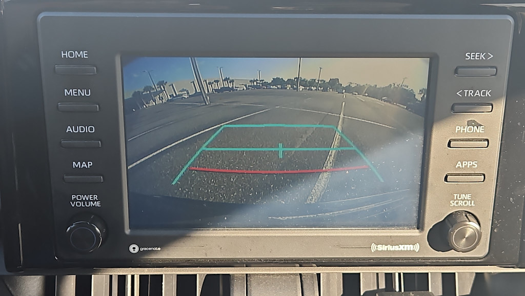 Thumbnail: 2022 Toyota RAV4 - 25