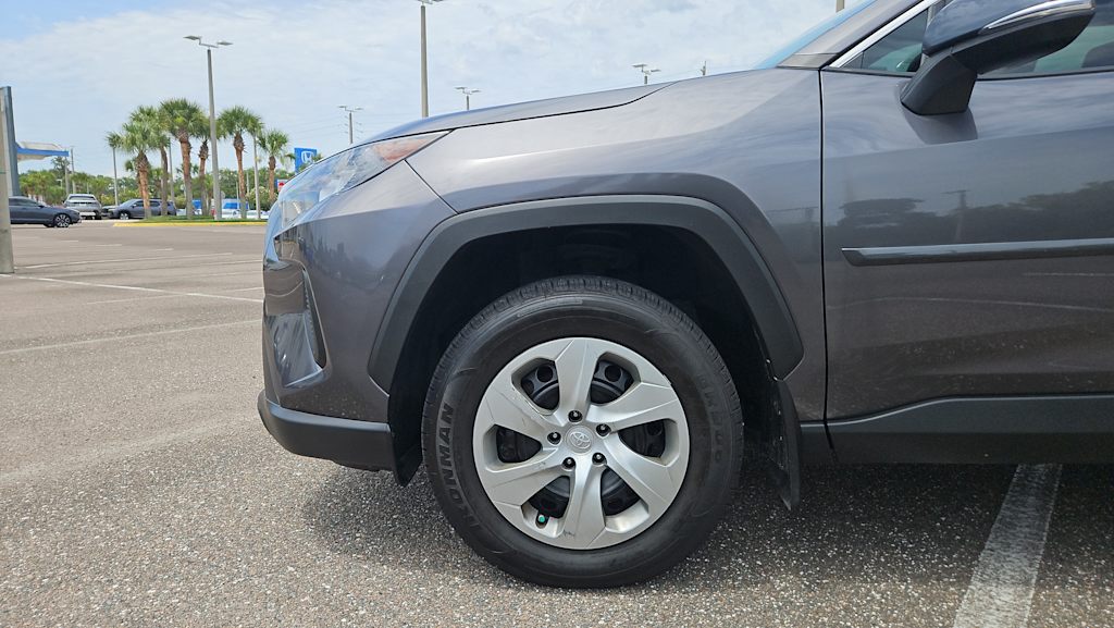 Thumbnail: 2022 Toyota RAV4 - 5