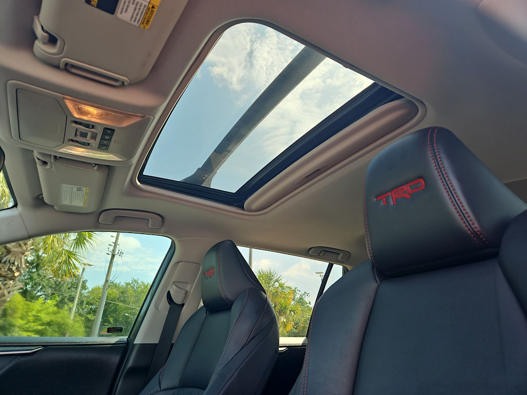 2020 Toyota RAV4 TRD Off Road 23